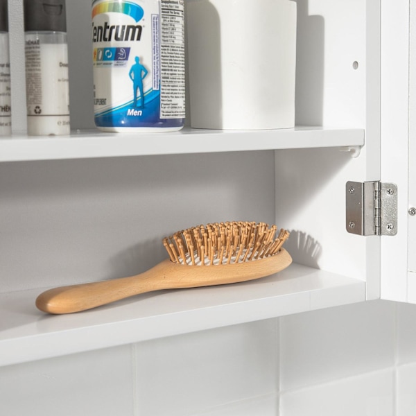 SoBuy Badeværelsesskab i skandinavisk med låger Vægskab BZR55-W White Wall cabinet
