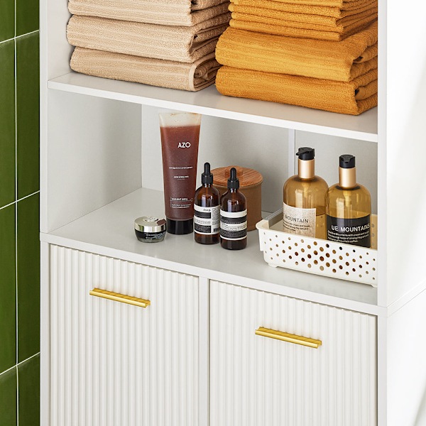 SoBuy Kylpyhuonekaappi pesukorilla Korkea kaappi BZR182-W High cabine twith laundry basket