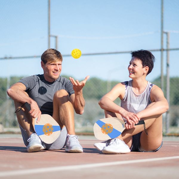 2-delt træ pickleball-sæt med bolde og netpose til begyndere