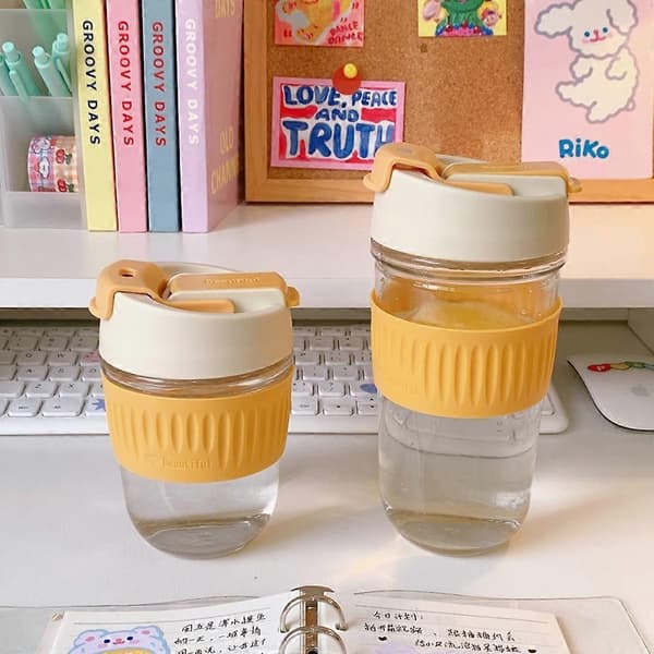 Dejlige Ins Style Glas Vanddrikkekopper med stor kapacitet, selvstændig sugerørskedel, bærbare søde kaffekopper