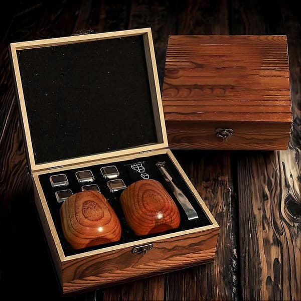 Sæt med whiskyglas af forkullet træ, klassisk bourbon whiskyglas