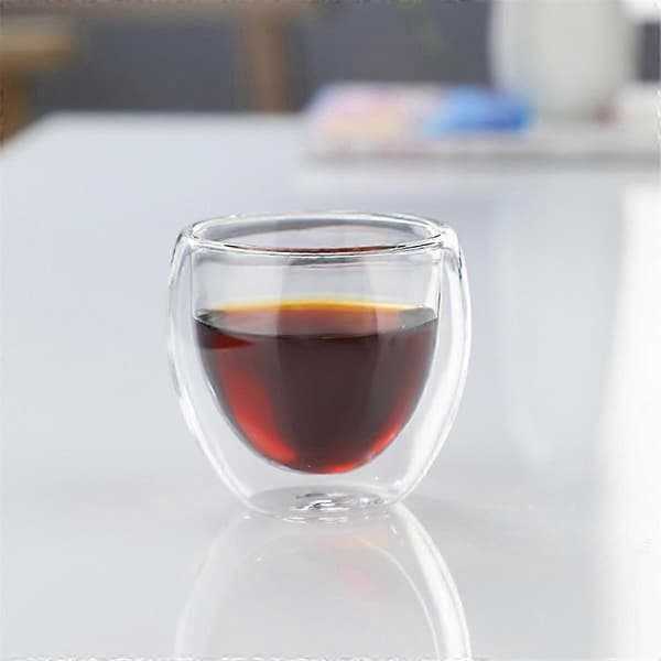 Sett med 6 dobbeltveggede klare kaffekopper i glass med termisk isolasjon, 80 ml hver.