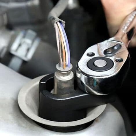 5 kpl lambda-anturin hylsyjä, lambda-anturin hylsyavain ja happianturi autoon, kotelolla