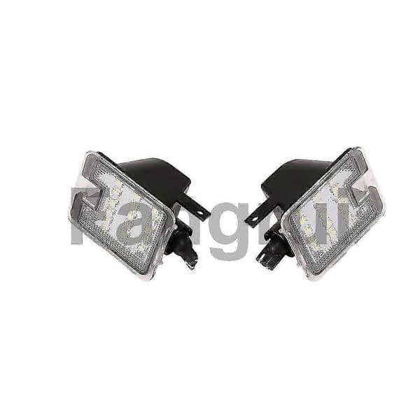LED velkomstbelysning under sidespejlene til Focus 3