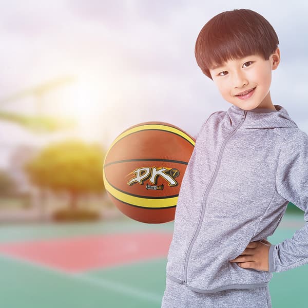 Fargerik oppblåsbar gummibasketball for voksne og barn - Minisportsspill