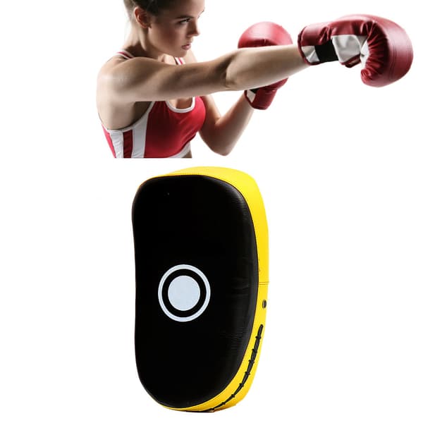 Tjock, rivtålig träningsdyna för boxning/muay thai/kickboxning med gul rand.