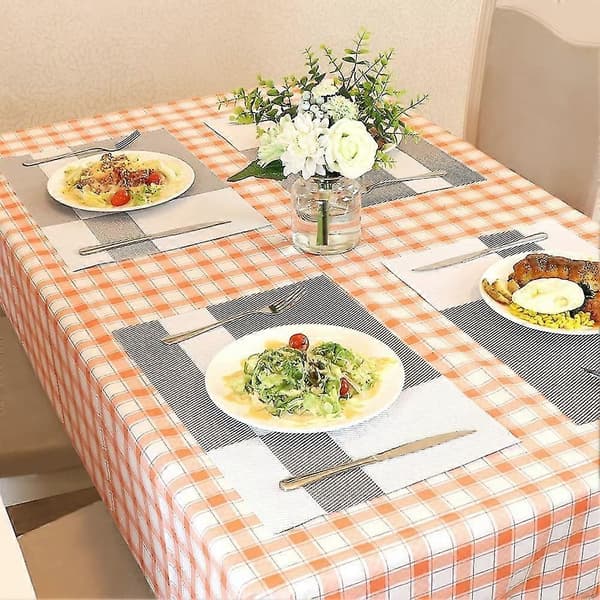 Sett med 8 varmebestandige vinyl-spisebrikker 45cm*30cm, hvite striper