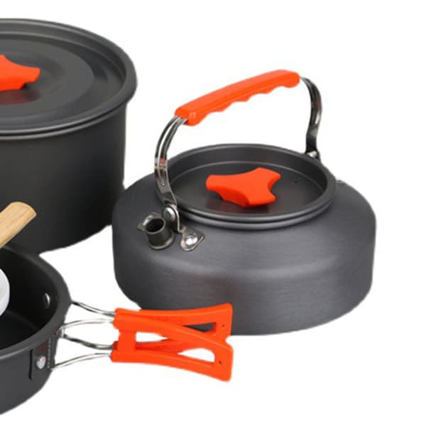 Campingkokset i aluminiumlegering med vikbart handtag och hårdoxiderad yta
