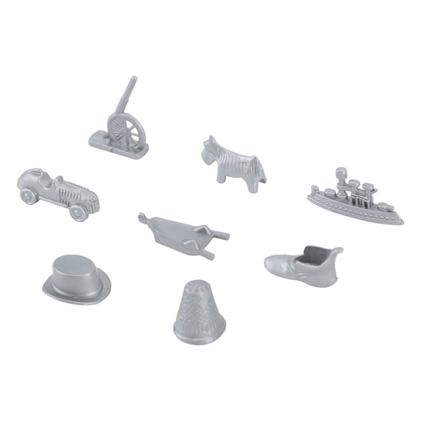 Plastbrettspillbrikker med terninger, tilbehør, kanon, bil, skip, hatt, reservedeler