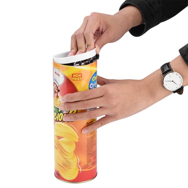 Chip Can Trick Toy med fjäderbelastad orm för roliga spel och fester