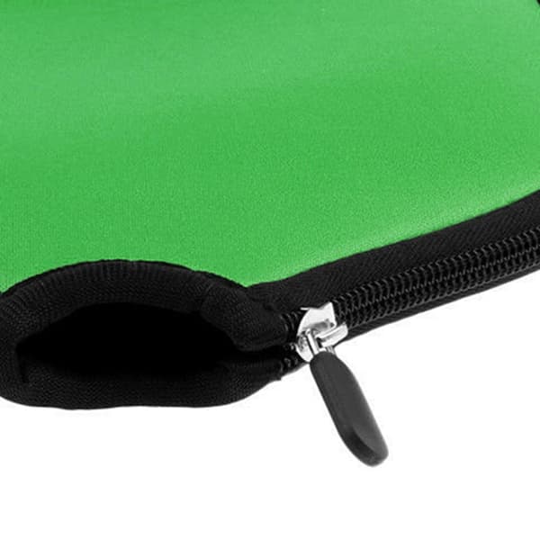 Neoprenskydd för pickleballracket, skyddar mot smuts och stötar, med dragkedja.