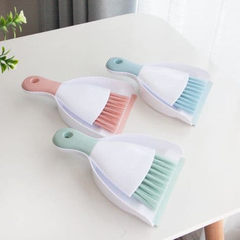 Fejebakke og kost sæt, mini fejebakke og kost til hjemmet (1 sæt, tilfældig farve)