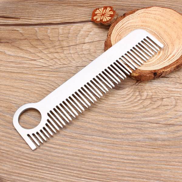 Minimalist gravert kam i rustfritt stål for hår og bart, bærbar, 14 cm