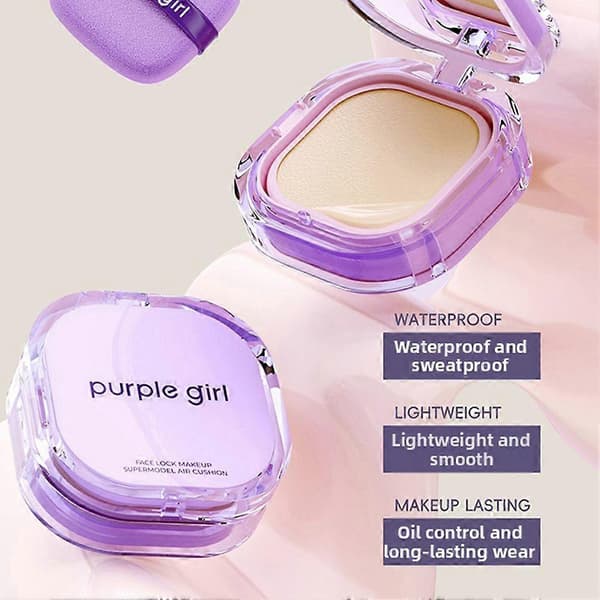 Lilla pige cushion foundation, let BB creme, der minimerer porer