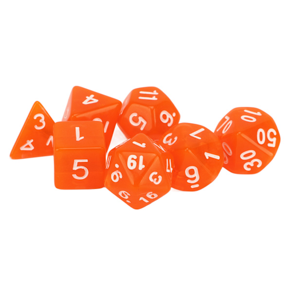 Set med 7 mini transparenta orange akryl polyhedral tärningar för brädspel
