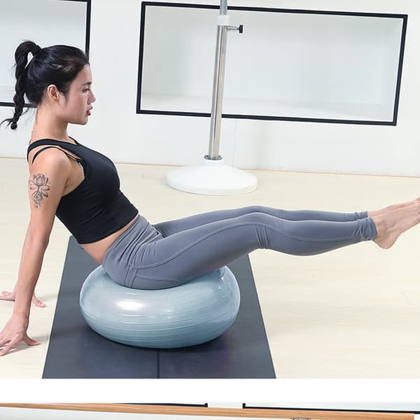 Yogamunkboll för coreträning, balans och pilates med uppblåsningspump
