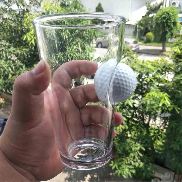 Golfpallolla koristeltu olutlasi - 473 ml