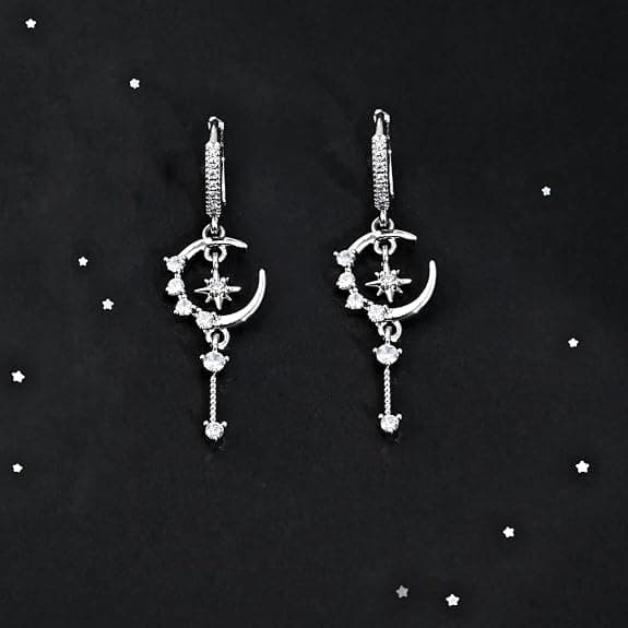 Måne- og Stjerne Huggie Dangle Øreringe til Kvinder | Sølv Fødselssten Drop Hoop Øreringe med Cubic Zirconia.