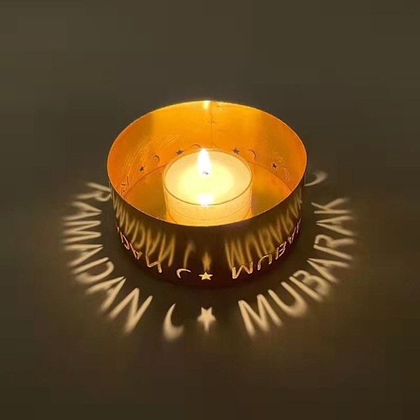 Ljusstake i guldmetall CC C C