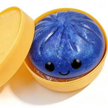 Soft and Resilient Stress-Relieving Bread - Dessert-Shaped Toy Gift (1 Piece, Random Color)