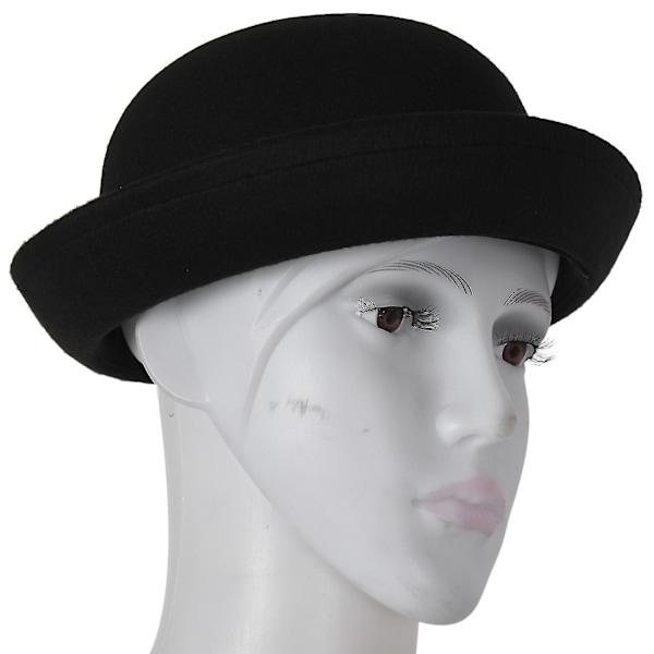 1-delt bowlerhat, filthat, Charlie Chaplin-hat, ridehat (sort)