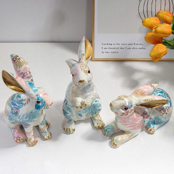 Easter Bunny Figurine, Resin Craft, Exquisite Pattern, Suitable for Easter Table Decoration. A One Size
