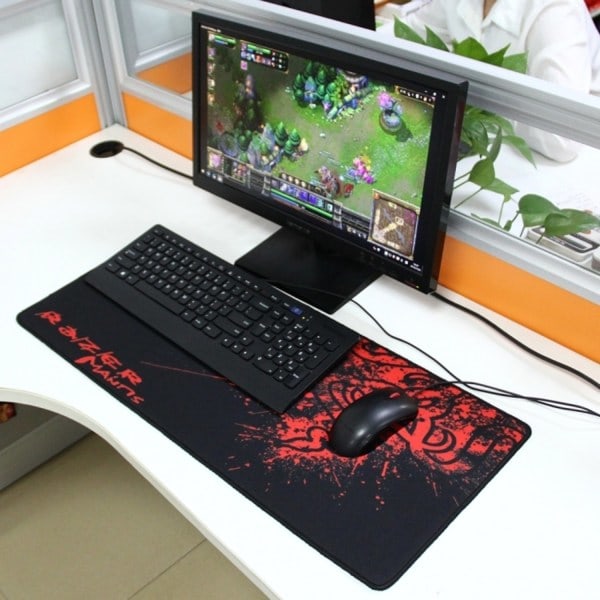 Musmåtte - Gaming - Stor 30x70cm - Mantis Sort