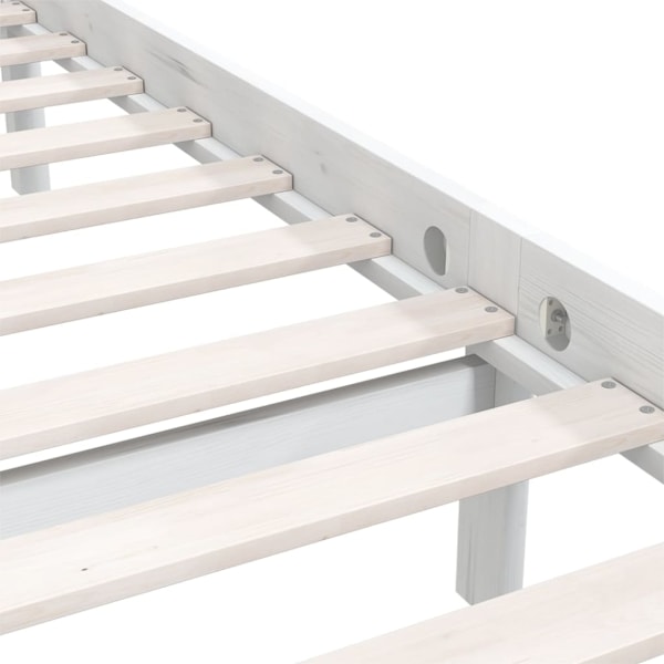 vidaXL Sängram vit massiv furu 120x190 cm Vit