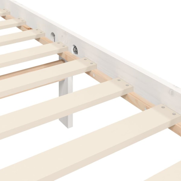 vidaXL Sängram med huvudgavel vit 200x200 cm massivt trä Vit