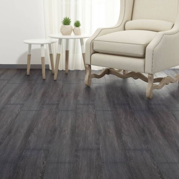vidaXL Självhäftande PVC-golvplankor 5,21 m² 2 mm svart och vit Svart