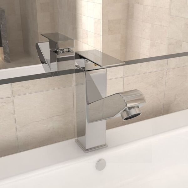 vidaXL Badrumsblandare med utdragbar pip kromad finish 157x172 mm Silver