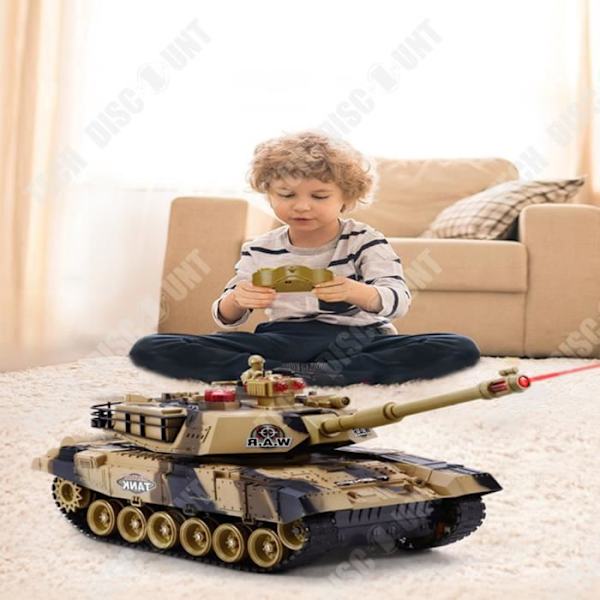 TD® Den fjernstyrede tank kan føre til flere kampe, idet den laster drengelegetøjet med en model af en bæltekøretøj kanon til børn.