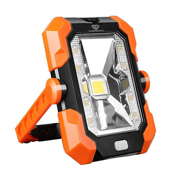 TD® Genopladelig Arbejdslampe, Bærbar Camping LED-lampe med Solpanel, 4 Lysstyrkemuligheder, 360° Dreje.