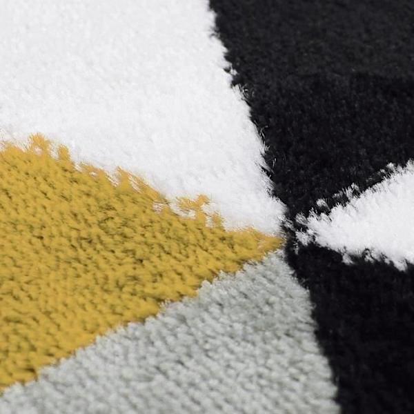 TD® Stue tæppe i geometrisk form - 120 x 160 cm - Polypropylen - Gul