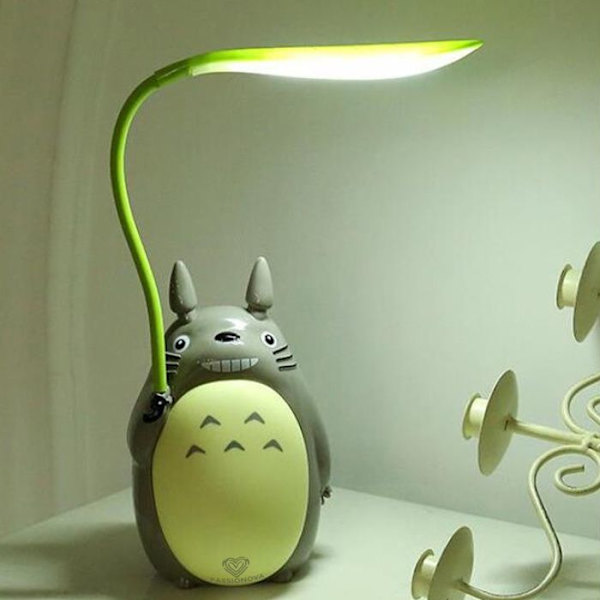 Nattelys tegneserie CONFOZEN min nabo Totoro LED Øjenbeskyttelse skrivebordslampe til læring fleksibel bøjelig rør