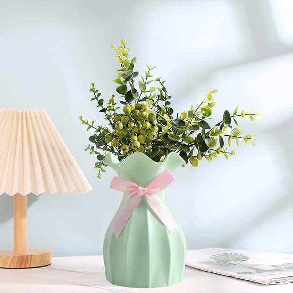 Minimalist Plastic Bottle Wedding Candy Box Personalized European Lace Plastic Vase Green