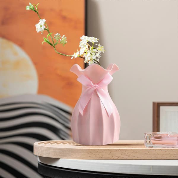 Minimalist Plastic Bottle Wedding Candy Box Personalized European Lace Plastic Vase Pink