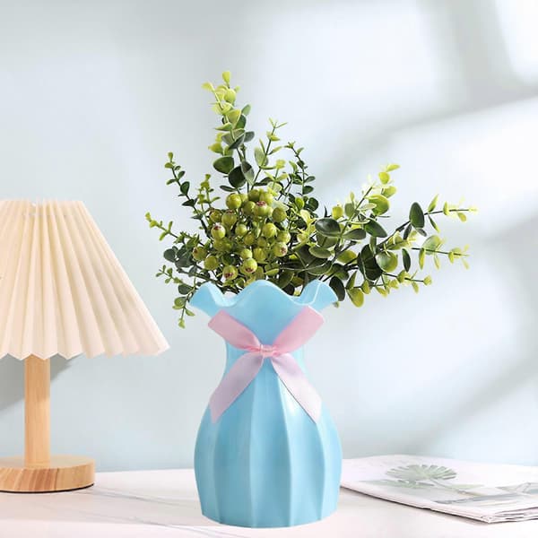 Minimalist Plastic Bottle Wedding Candy Box Personalized European Lace Plastic Vase Blue