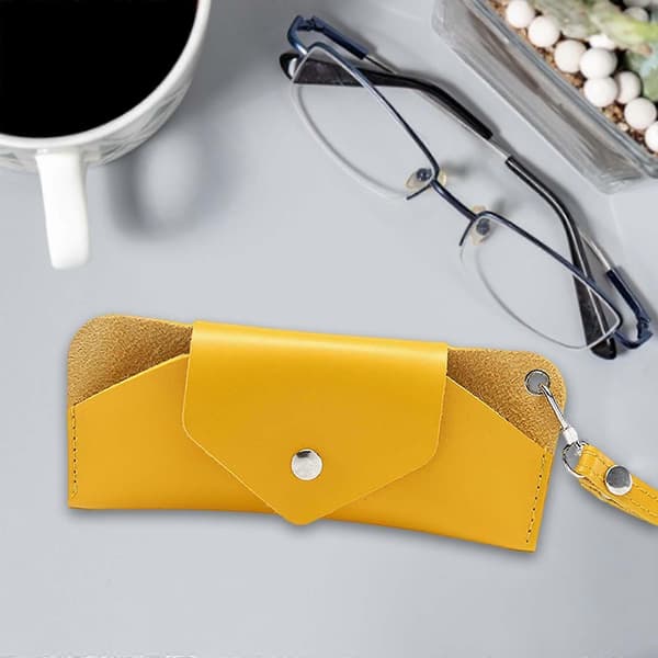 Brilleetui Solbrillepose PU Læder Trendy med Håndledsrem Brilleærme-lingling} Yellow