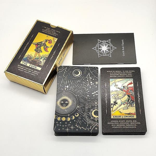 Helt nye plastikk-ridder-tarotkort med gullfolie, utsøkte brettspill-spådomskort samleobjekt. Interspace black