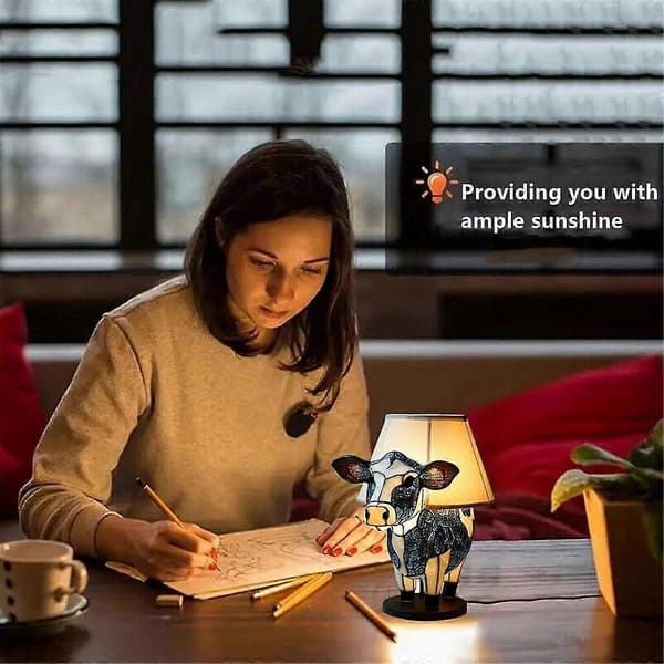 Dyreformet bordlampe, sort og hvid ko sengelampe, med USB-interface, velegnet til stue og soveværelse. As Shown