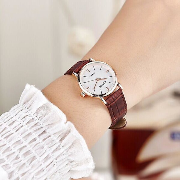 Heta 2025 Par Klockor Studentklocka Damklocka Herrklocka Elektronisk Barn Ungdom Quartz Klocka Men's coffee belt