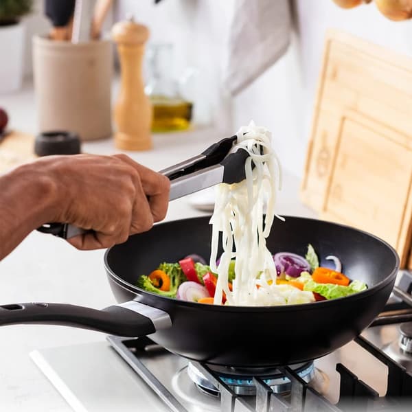 28 cm wok