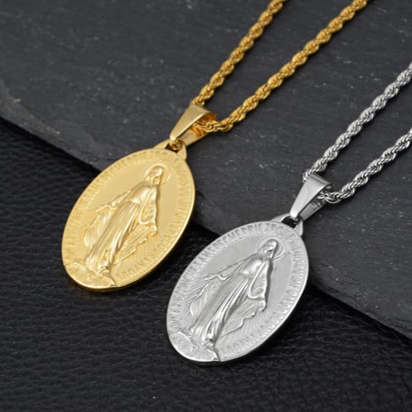 Medalje av den hellige Maria, et stålbelagt halskjede