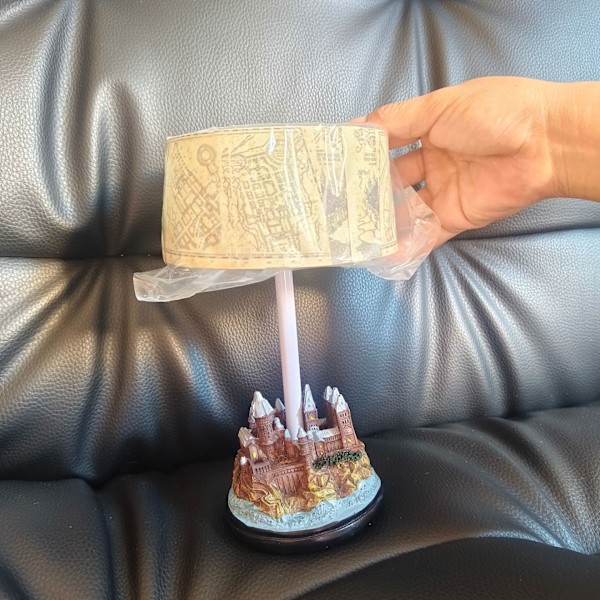 Påskrabatt! Högkvalitativ Harry Potter - Hogwarts Slott Resin Lampa Belyst Bordslampa
