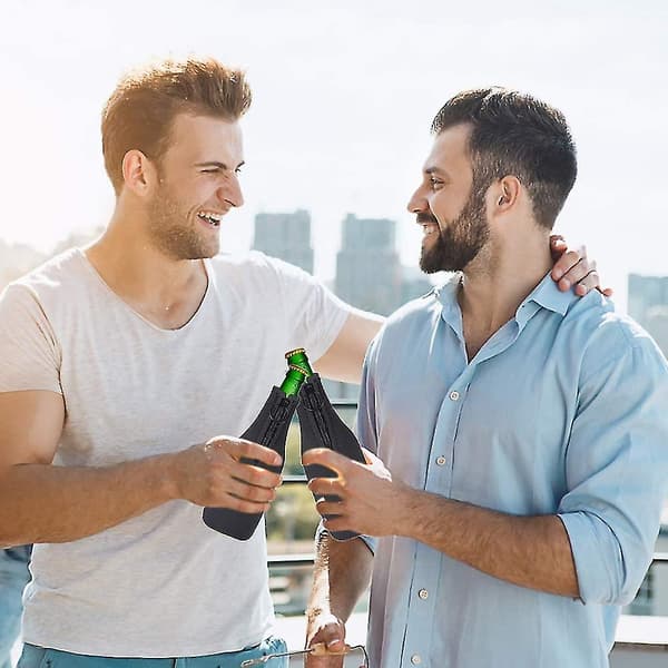 Neopreeninen olutpullon suojus vetoketjulla, sopii 12 pullolle/330 ml olutpulloille.