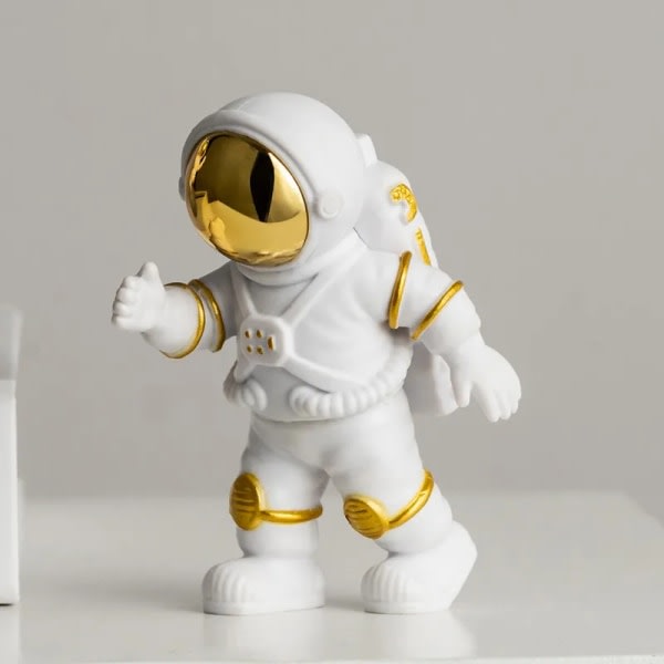 Rymdman Actionfigurer Månen Astronaut Statyett Dekorationsmodell Kreativ Söta leksaker Hem Skrivbord Dekor Kosmonaut Ornament Present