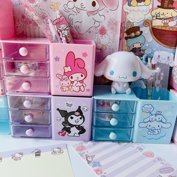 Anime Style Desktop Decoration, Cinnamon Dog Pen Holder, Cute Pen Mug Jar, Mini Makeup Brush Storage Box (YH) Cinnamon roll