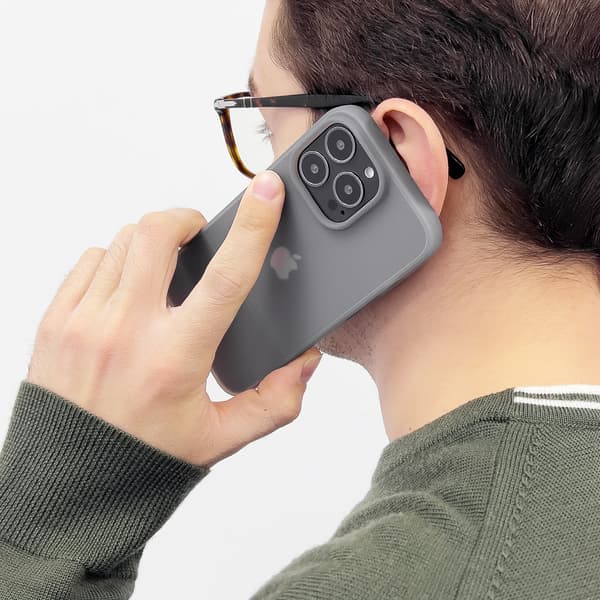 Kingxbar Plain Series silikonskal till iPhone 13 Pro Max - Grå