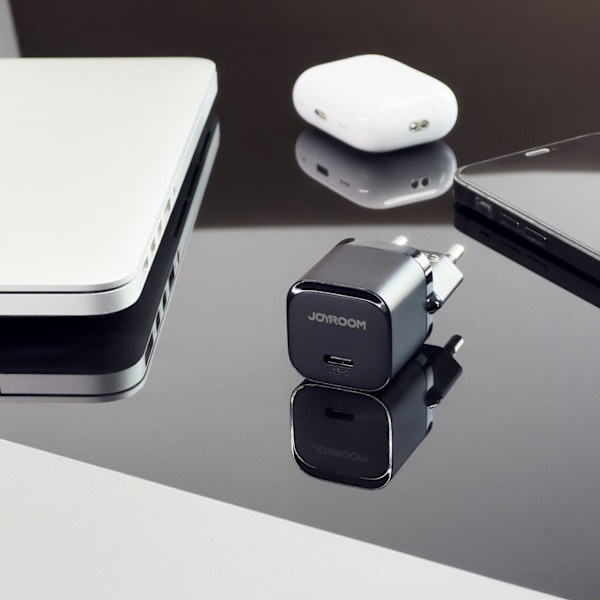Joyroom JR-TCF02 Svart 20W USB C Mini-laddare PD